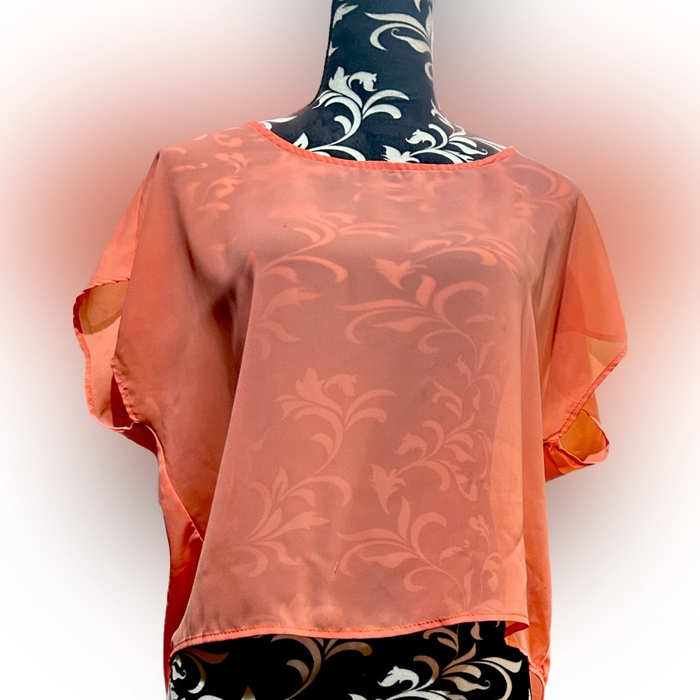 High-Low Crop Top 🍑🪸